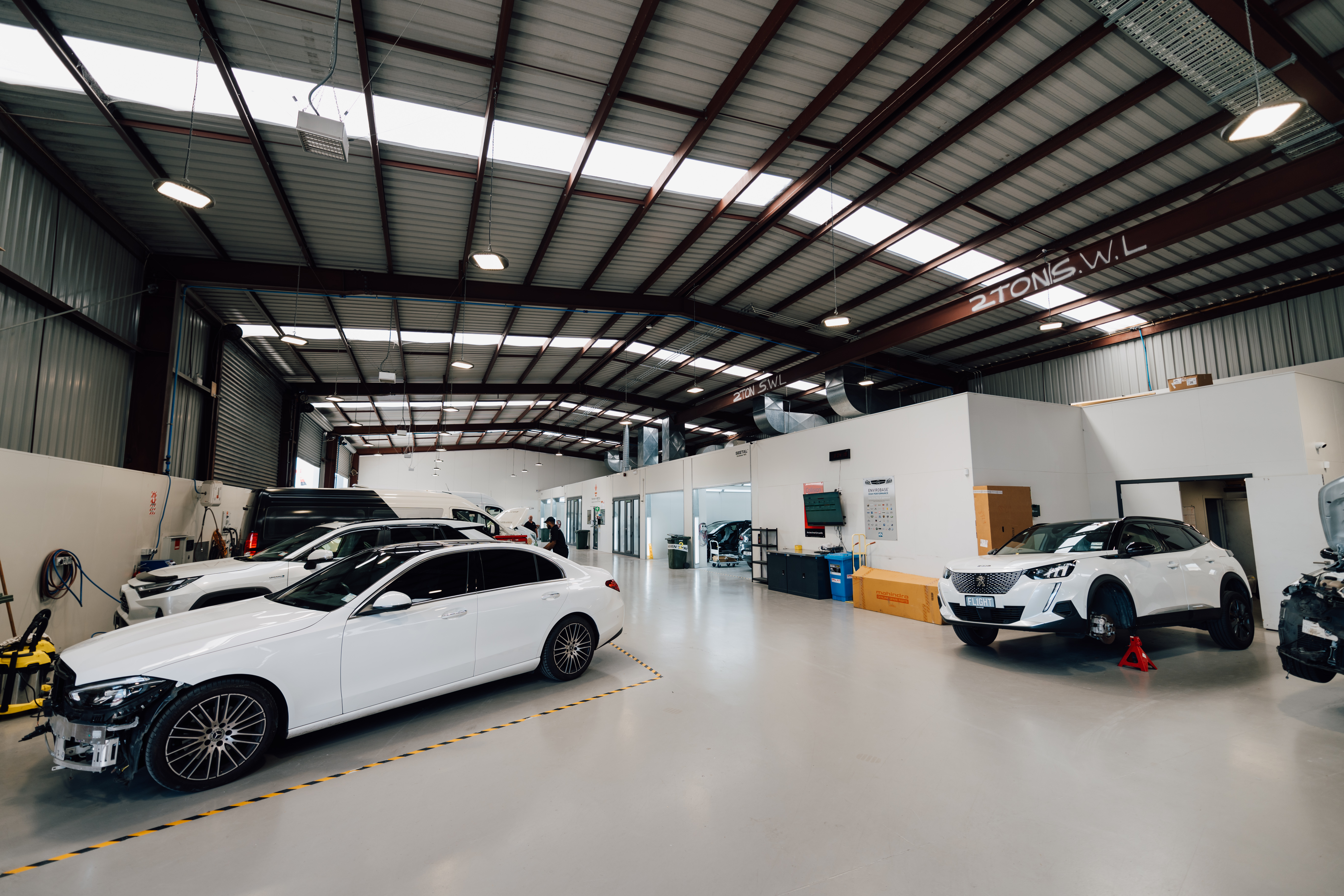 Armstrong's Autobody Photos